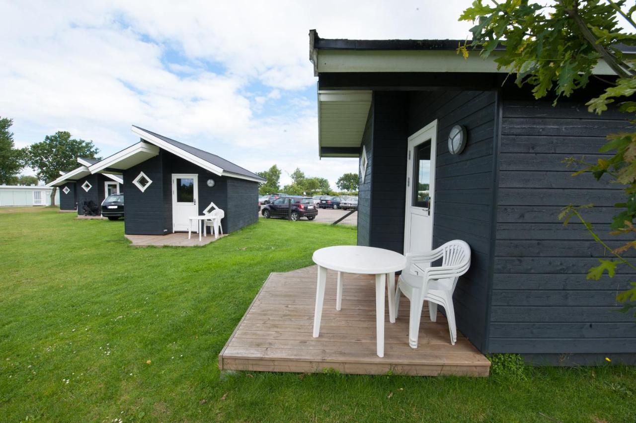 Vesterlyng Camping And Cottages Follenslev Room photo