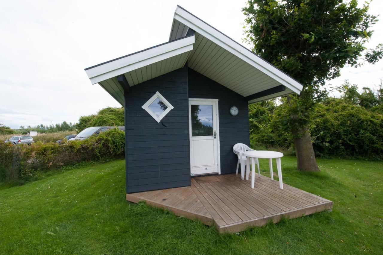 Vesterlyng Camping And Cottages Follenslev Room photo
